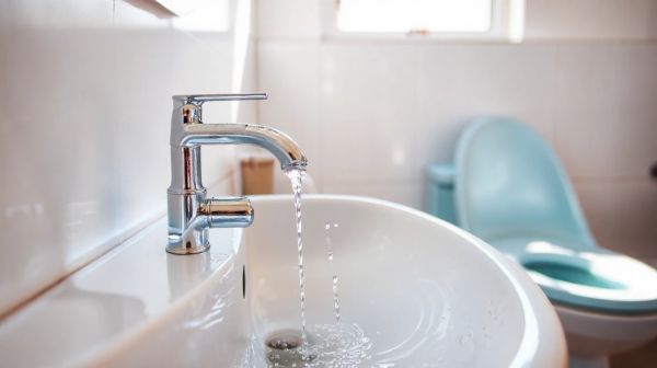 Top astuces pour résoudre une fuite d'eau facilement